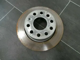 VW Scirocco 3 III 2,0 TFSI 147KW Bremse für Hinterachse Hinten - Bild 2