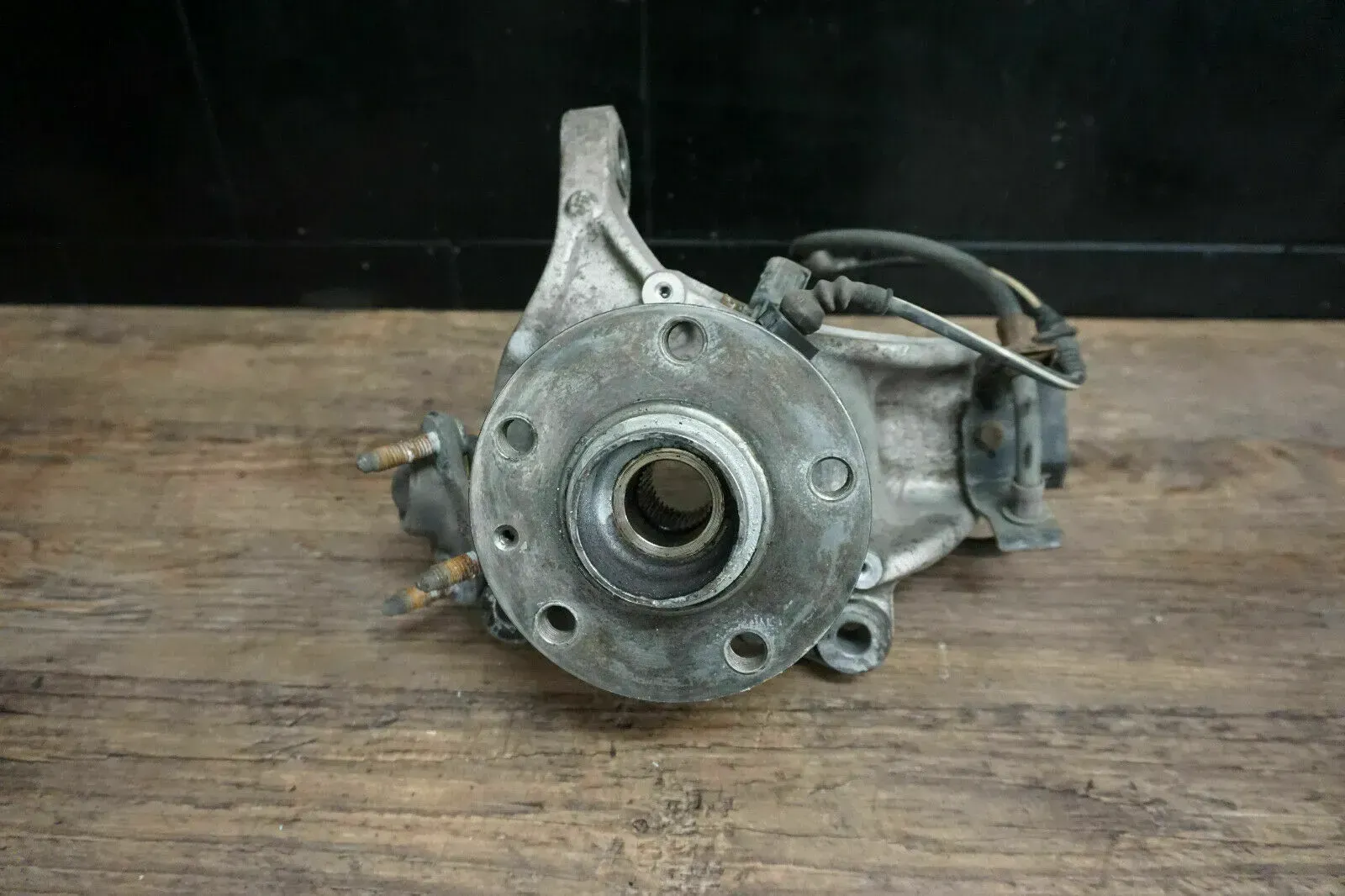 Radlagergehäuse vorne links VW Passat 3C Achsschenkel VR 3C0407257G - Bild 1