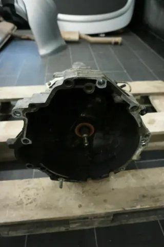 Porsche Boxster 986 2,5 Liter 5-Gang Schaltgetriebe DVY / 98Tkm Getriebe - Bild 5