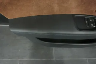 Audi A8 4H D4 Türverkleidung Schwarz Alcantara braun hinten links 4H0867017 - Bild 4