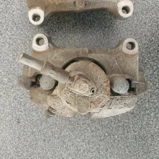 VW Golf 5 V GTI 2,0 TFSI 147KW Bremse für Vorderachse 312mm vor - Bild 3