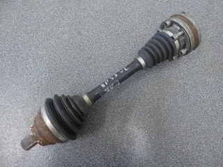 AUDI S3 A3 8P 2.0 vorne links Antriebswelle 1K0407271HG Front Left Drive Shaft - Bild 1