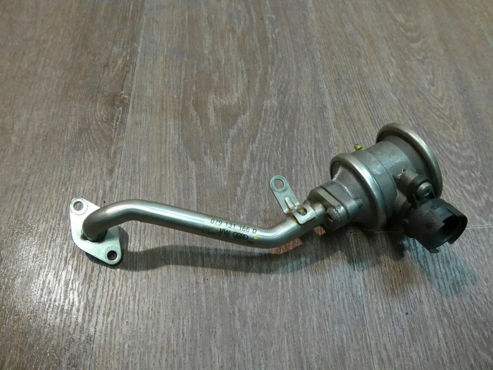 Audi RS4 Ventil Kombiventil EGR Sekundärventil 079131166D BNS 420PS - Bild 1