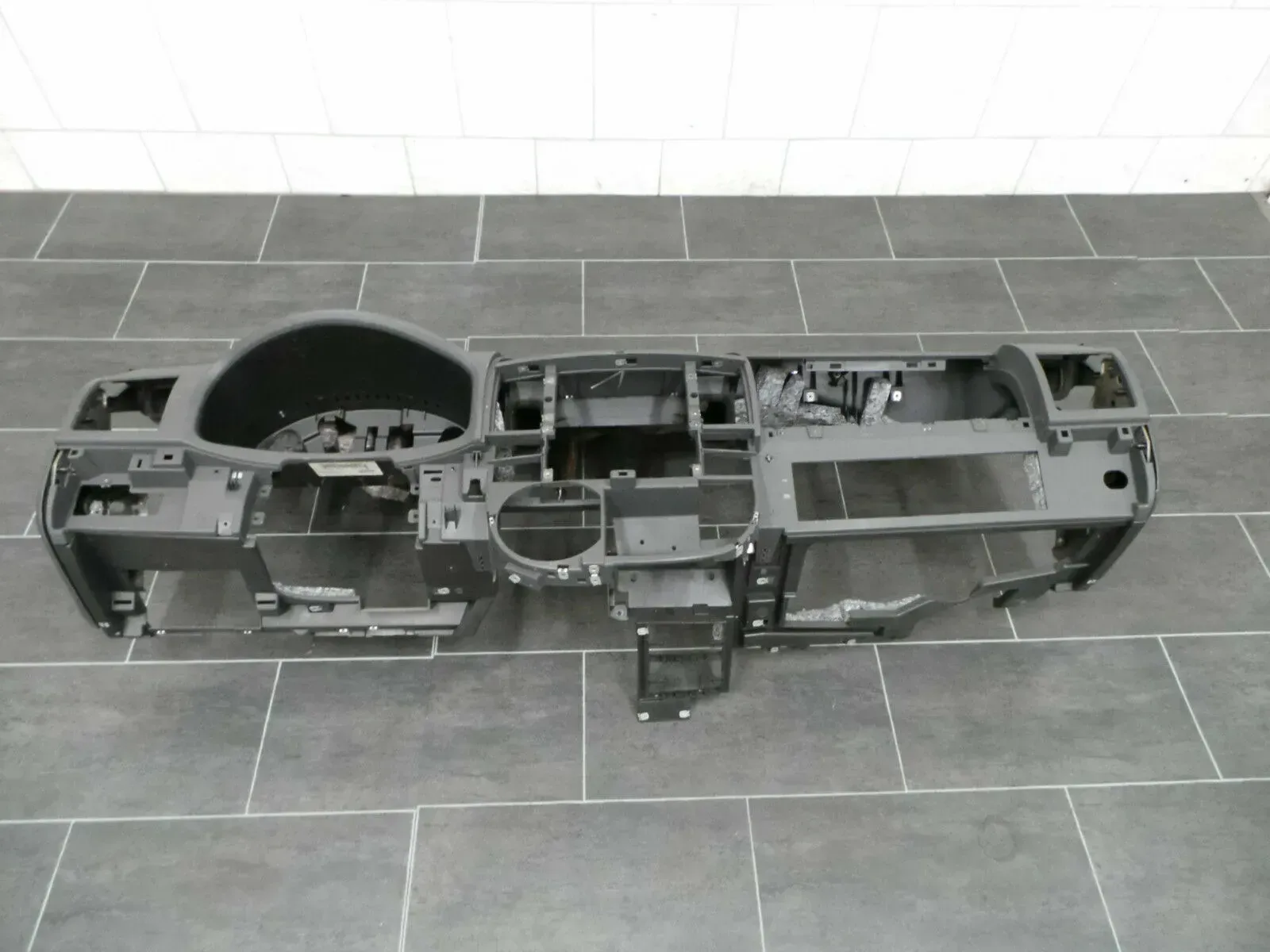 VW Bus T5 Multivan Armaturenbrett Schalttafel Instrumententafel 7H5857003B - Bild 1
