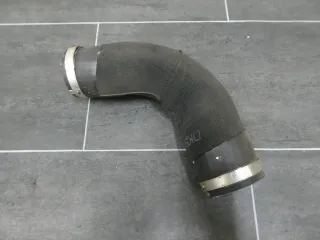 Originaler Ladeluftschlauch Druckschlauch Audi A6 3.0 TDI CLAA 4G0145737AB - Bild 2