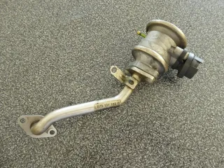 Audi RS4 Ventil Kombiventil EGR Sekundärventil 079131166D BNS 420PS - Bild 2