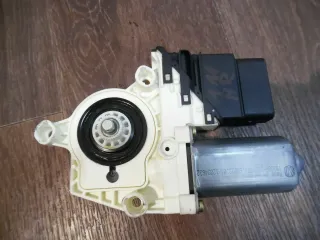 Seat Leon 1M Fensterhebermotor Motor Fensterheber Hinten rechts 1C0959812A - Bild 3