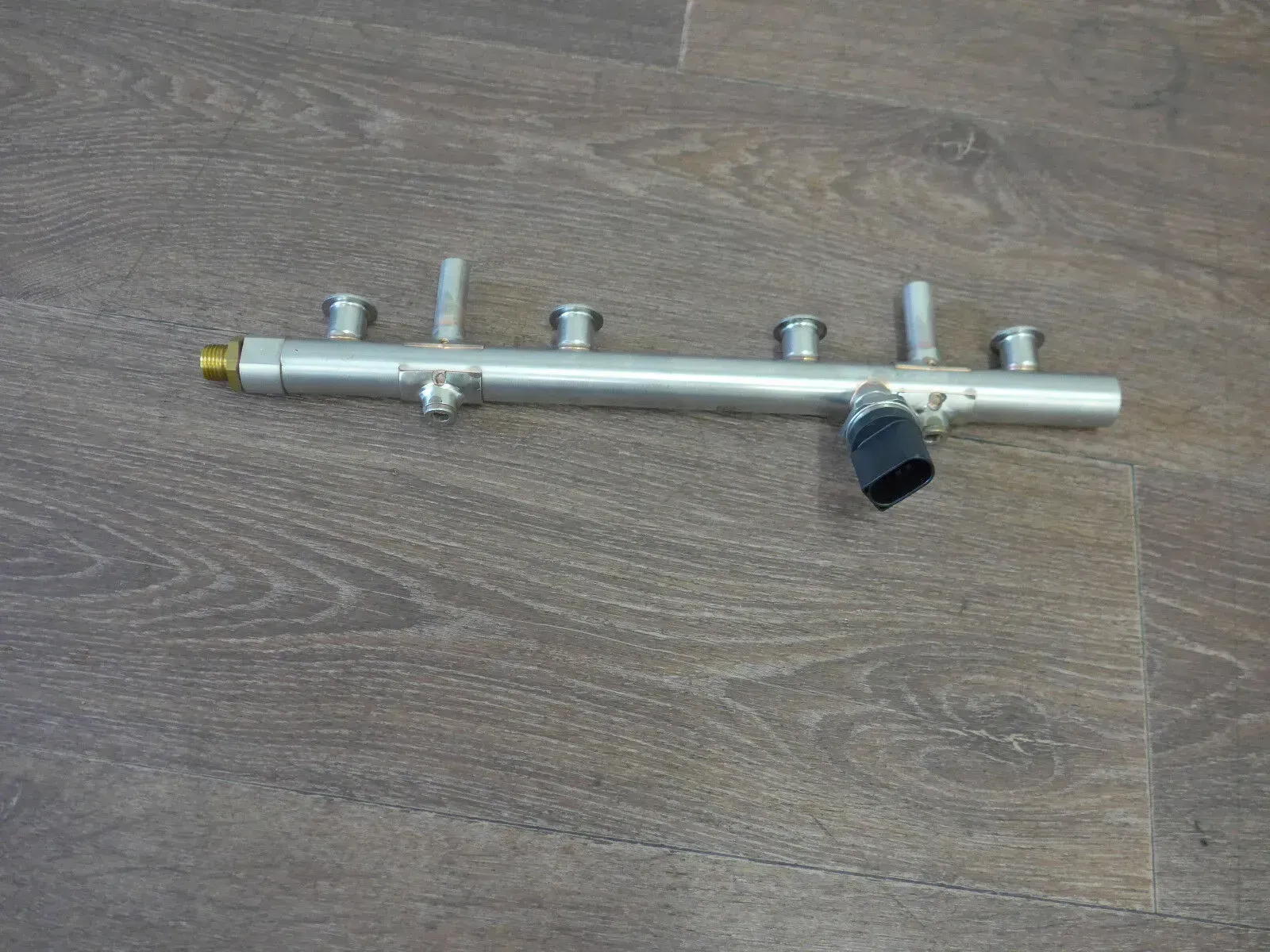 Einspritzleiste 06K133317G Drucksensor VW Golf VII 7 GTI - Bild 1