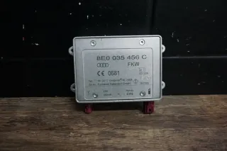 8E0035456C Original Audi A4 B6 B7 8E Verstärker Antennenverstärker Steuergerät - Bild 1