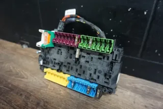 MERCEDES-BENZ VITO Tourer W447 Fuse Box Module A2469067100 1.6 Diesel 27717665 - Bild 3