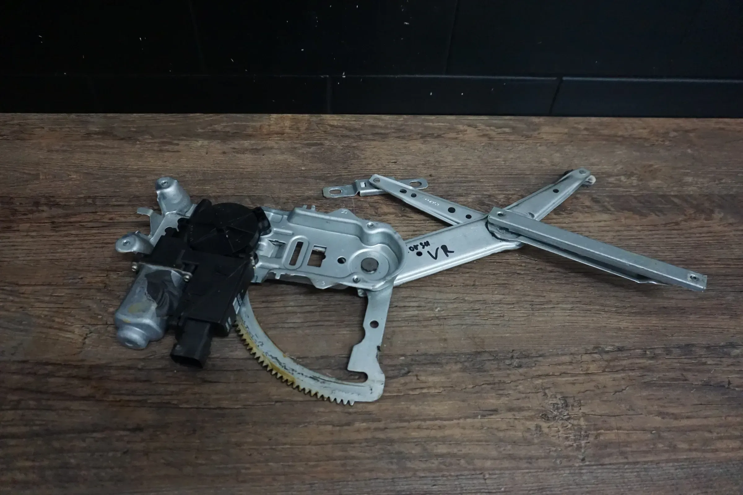 Fensterheber vorn rechts Opel CORSA C 09113364 93186827 5140090 24466594 03-2001 - Bild 1