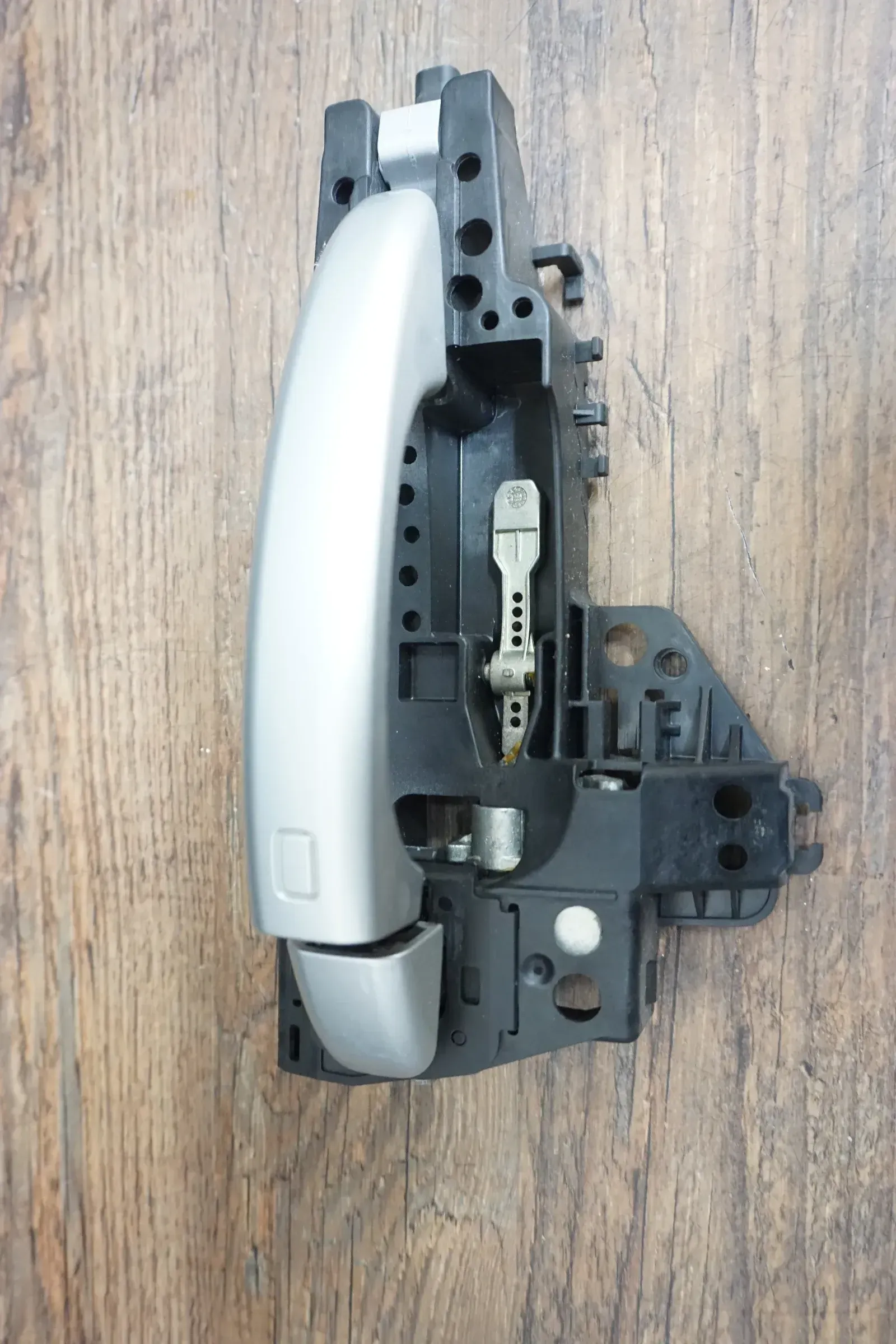Audi A4 RS4 8K A5 8T Türgriff keyless hinten rechts 8T0837886A - Bild 1
