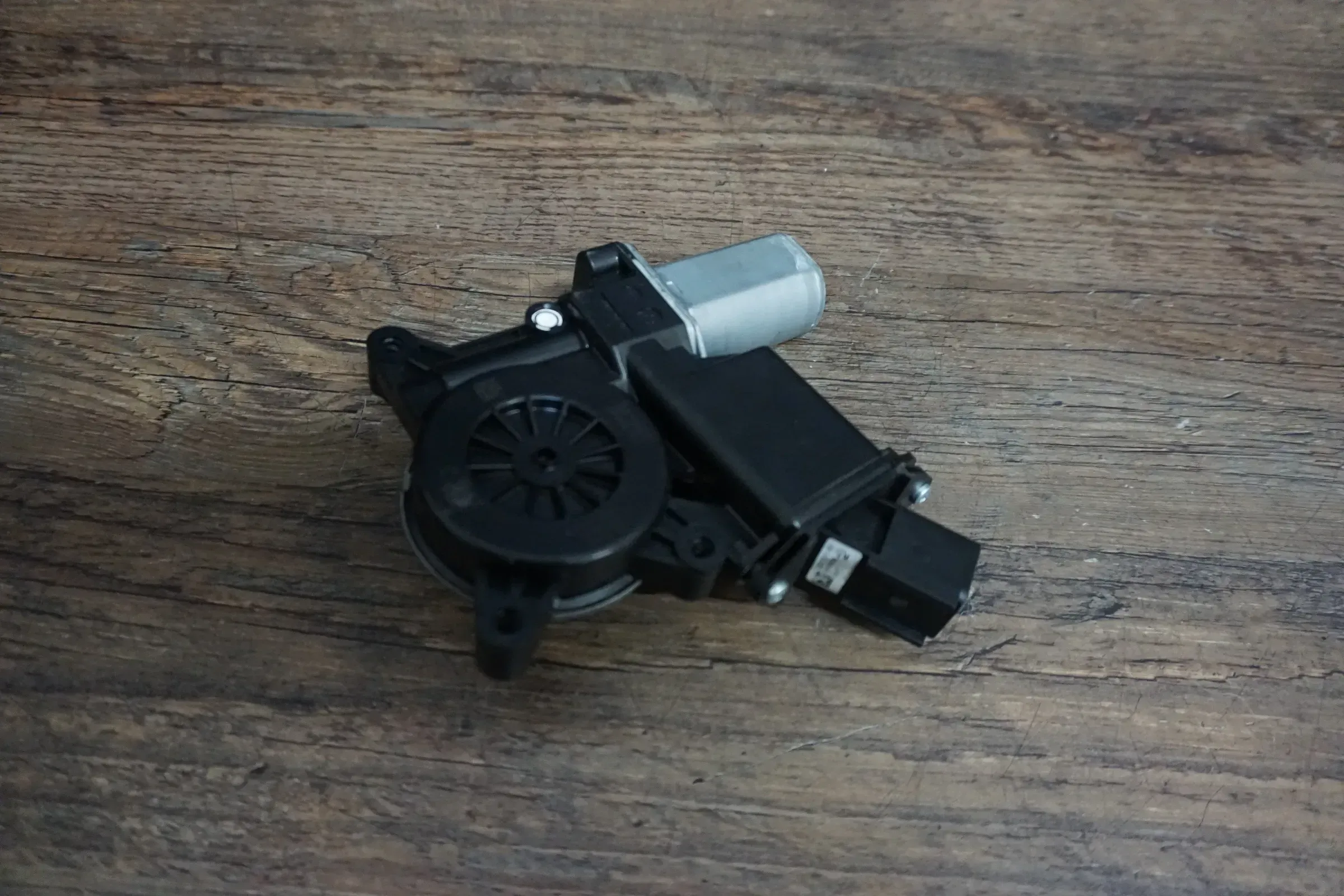 Opel Astra K Fensterheber Fensterhebermotor hinten rechts 5 Türer 13406678 - Bild 1
