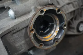 Audi VW Hinterachsdifferential Diff Differential Getriebe HLW Q7 Touareg Sperre 7L - Bild 3