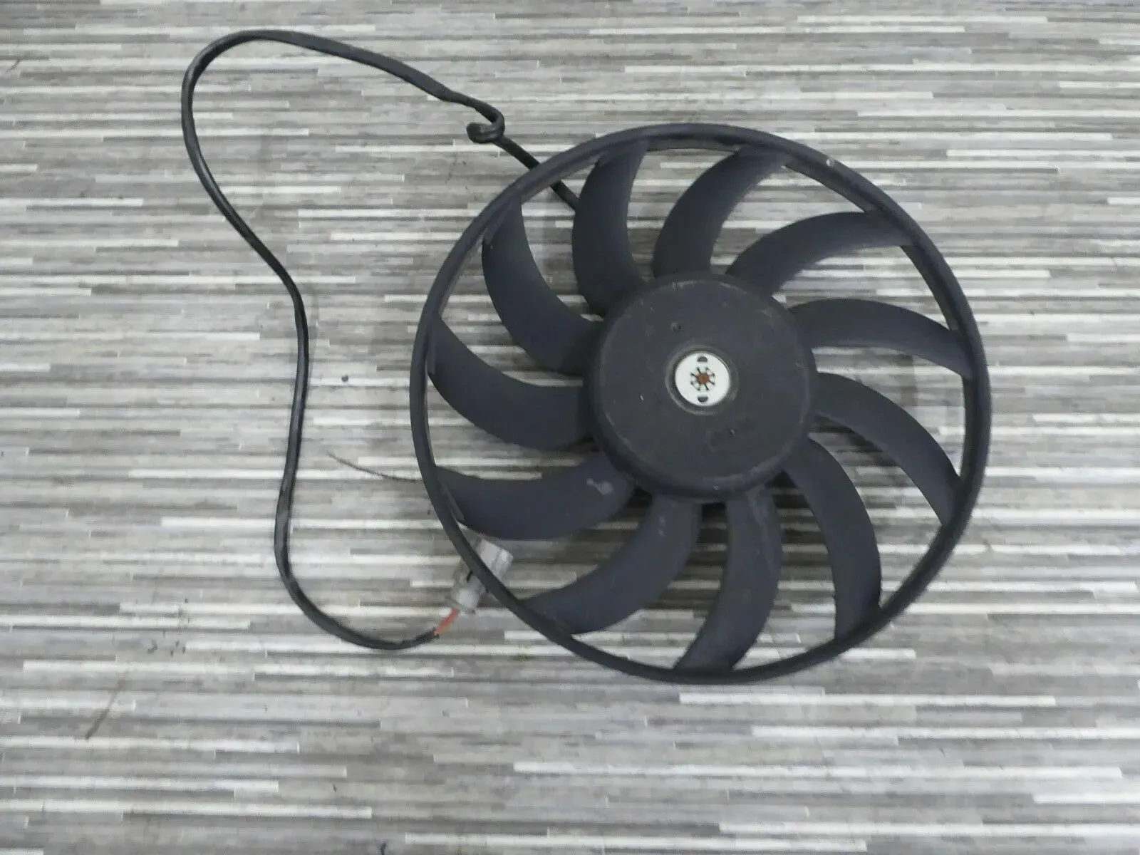 Audi S4 RS4 B6 B7 8E 8H A4 4,2l Kühlerlüfter Lüfter 8E0959455H 300W 280mm BBK BH - Bild 1