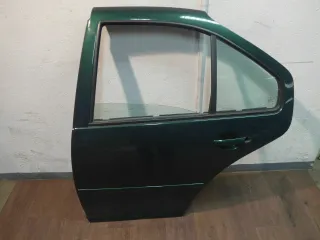 Tür hinten links VW Bora Limousine brightgreen LC6M grün - Bild 1