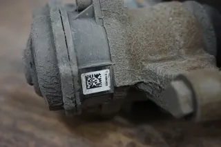 Audi A5 8T A4 8K Bremssattel hinten rechts elek Parkbremse 32347485A TRW 3.0 TDI - Bild 5