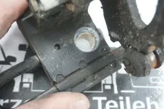 VW T5 T6 Türschanier Beifahrerseite Schanier Tür 7H0831412 LC9Z Schwarz - Bild 4