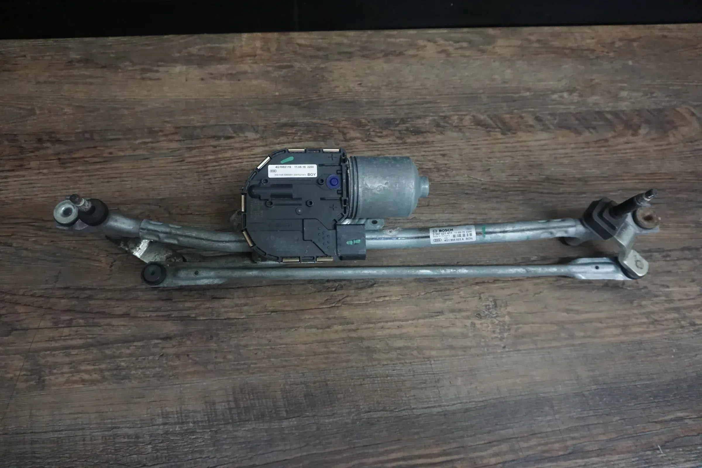 Audi A6 S6 4G Wischermotor Scheibenwischermotor Gestänge 4G1955119 4G1955023A - Bild 1