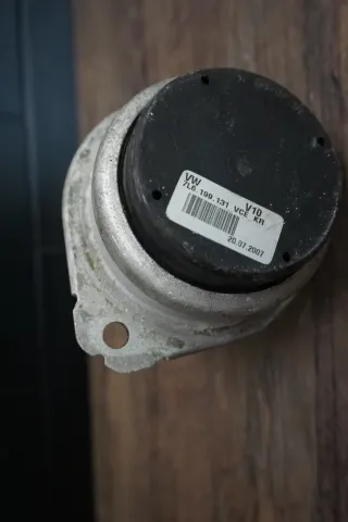Audi Q7 4L V12 TDI Motorlager Hydrolager Halter links rechts CCGA 7L6199131 - Bild 2