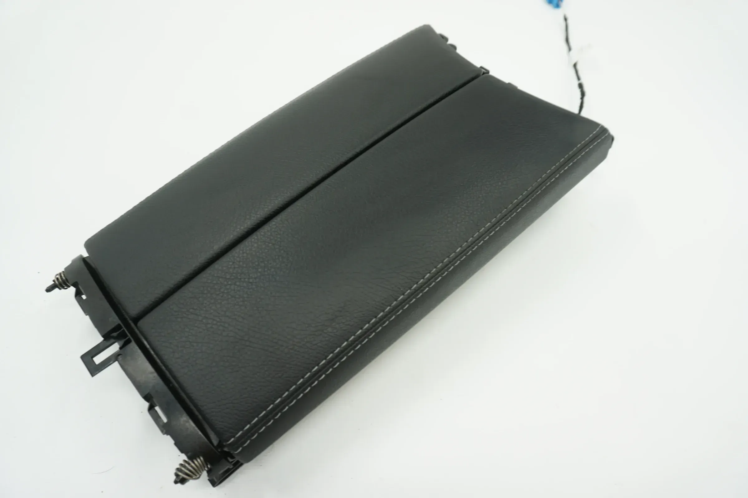 Mittelkonsole Mittelarmlehne Leder Mercedes W205 W253 W293 W463 A2056808804 - Bild 1