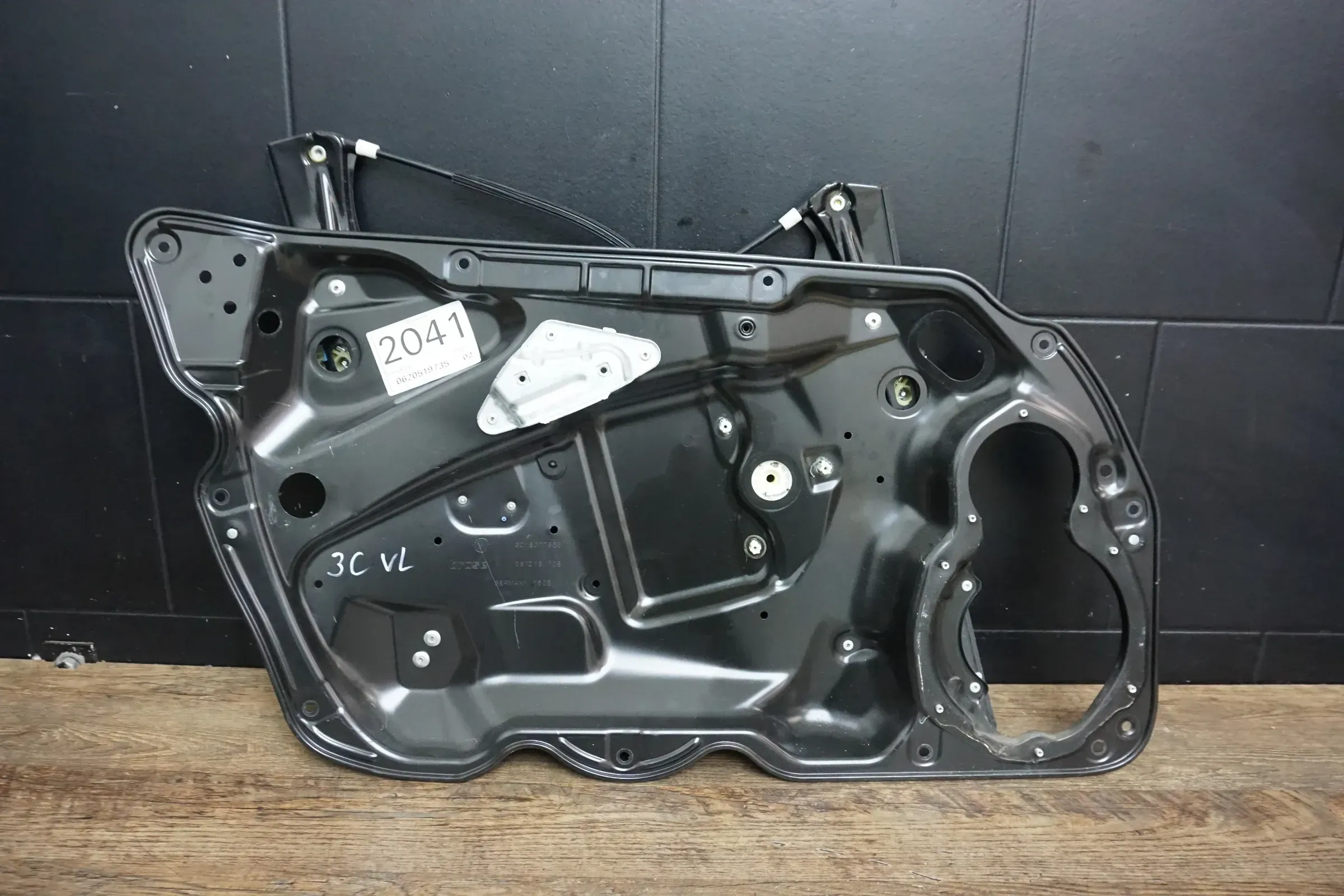 el. Fensterheber vorne links VW Passat 3C Heber el. FH VL 3C1837755G - Bild 1