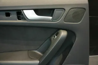 Audi A4 8K A5 8T Türverkleidung Leder Alcantara schwarz soul HL 8K0867305 - Bild 3