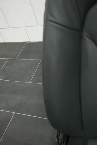 Audi Q5 8R SQ5 Sitz Schwarz Volleder Leder Vorne Rechts Sitzbezug - Bild 4