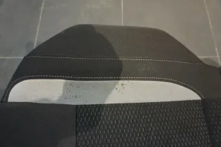 VW Golf 6 VI R Rücksitzbank Sitzfläche unten Stoff grau schwarz titanschwarz - Bild 6