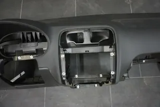 VW Polo 6R Armaturenbrett Cockpit Schalttafel schwarz 6R1857004A - Bild 3