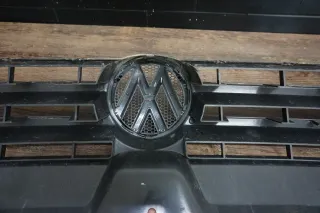 VW T5 Facelift Grill Kühlergrill Gitter Blende Vorne 7E0853653 unlackiert - Bild 8