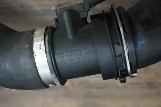 VW T5 2.5 TDI BNZ BPC Druckschlauch Schlauch Sensor links Set 7H0145980K - Bild 6