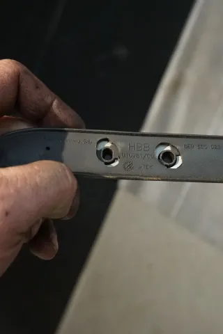 AUDI A4 Avant 8ED B7 Dachreling links und rechts 8E9860021 8E9860022 4/5-Tür - Bild 10