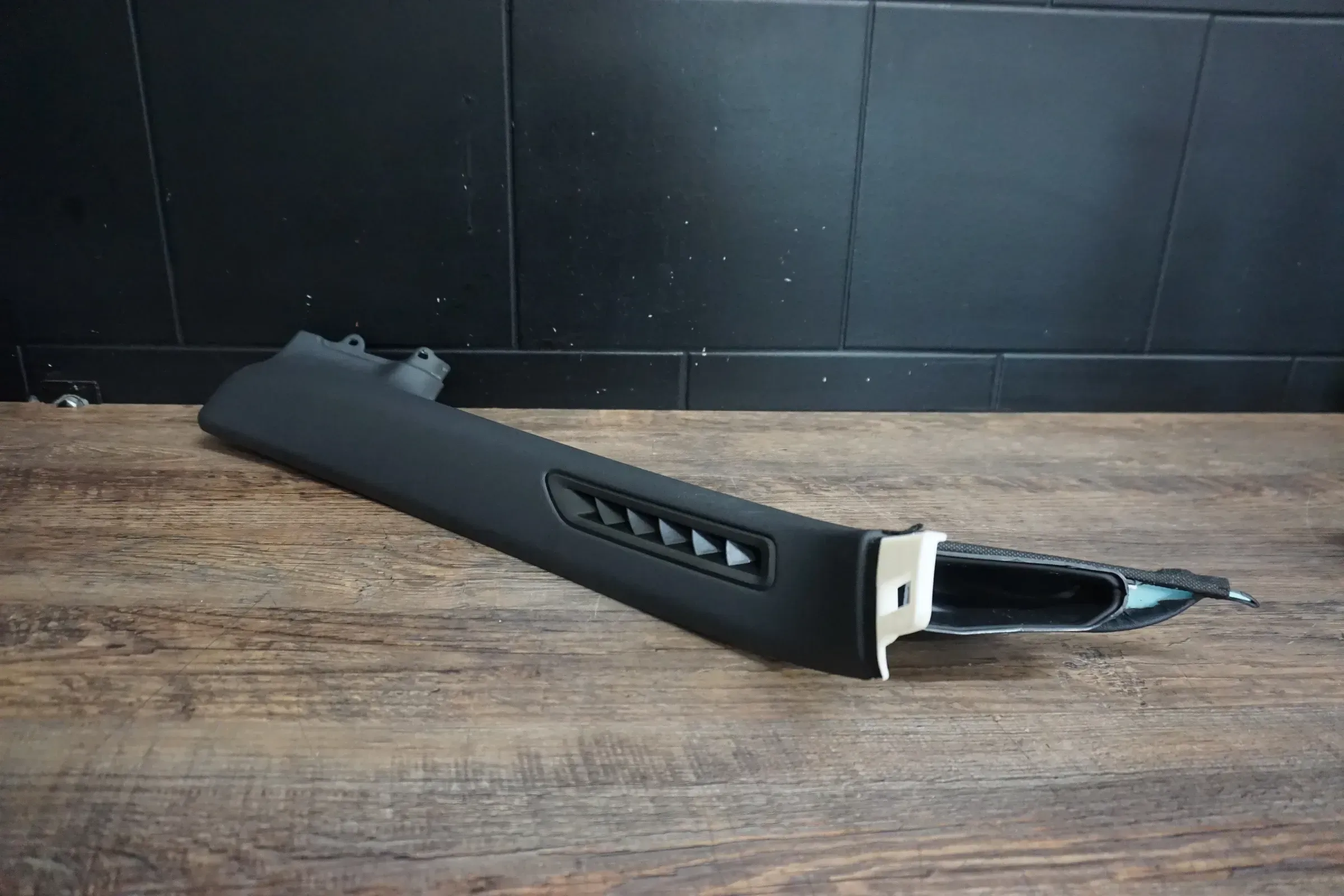 Audi TT 8S Cabrio Roadster Abdeckung Verkleidung Säule schwarz Links 8S7867233 - Bild 1