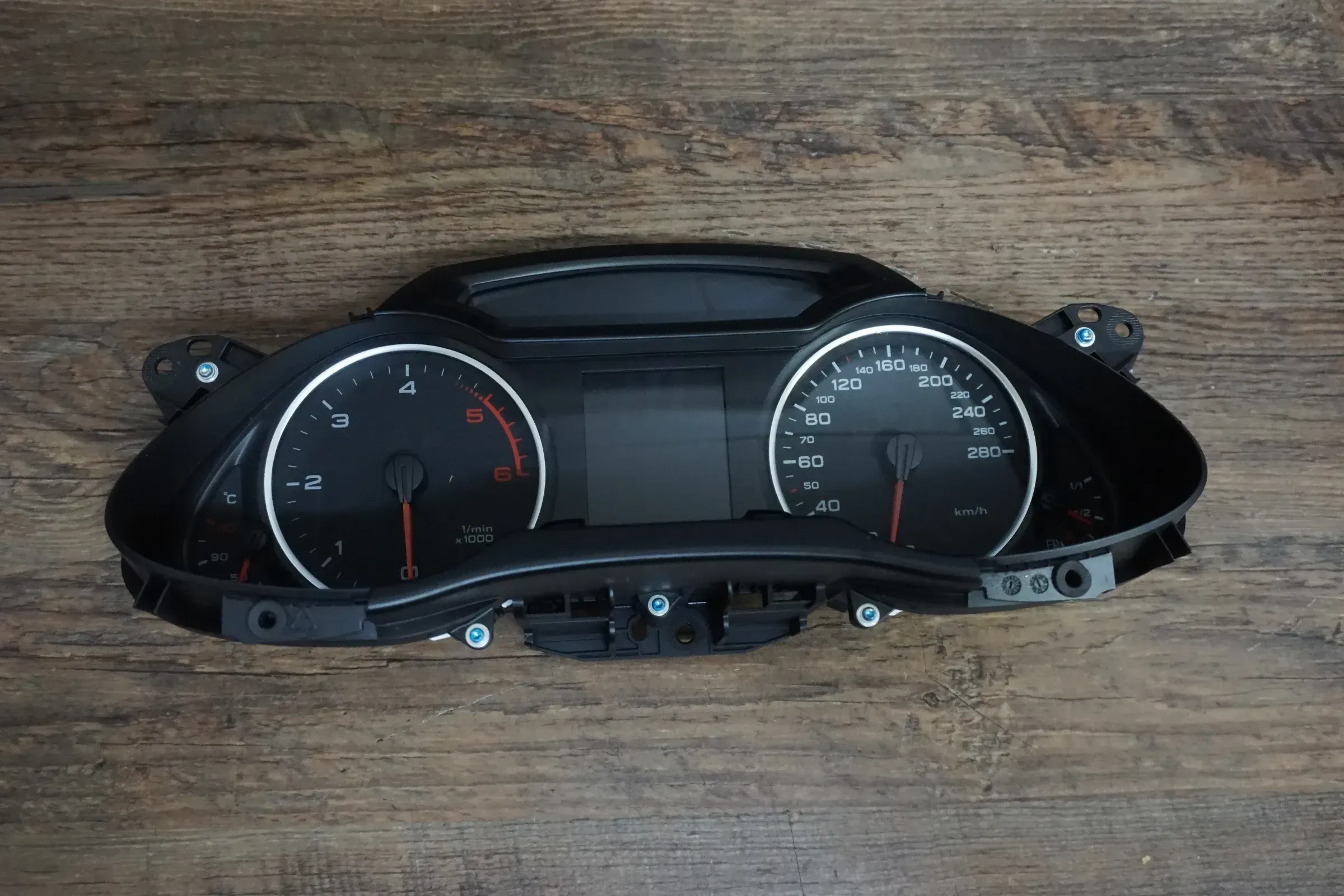 Audi A4 8K Tacho Kombiinstrument MFA FIS Diesel 8K0920930J Distanzregelung - Bild 1