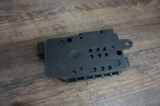 VW Passat Audi Sicherungsdose Kasten hinten Überlastschutz 1Q0937548 - Bild 2