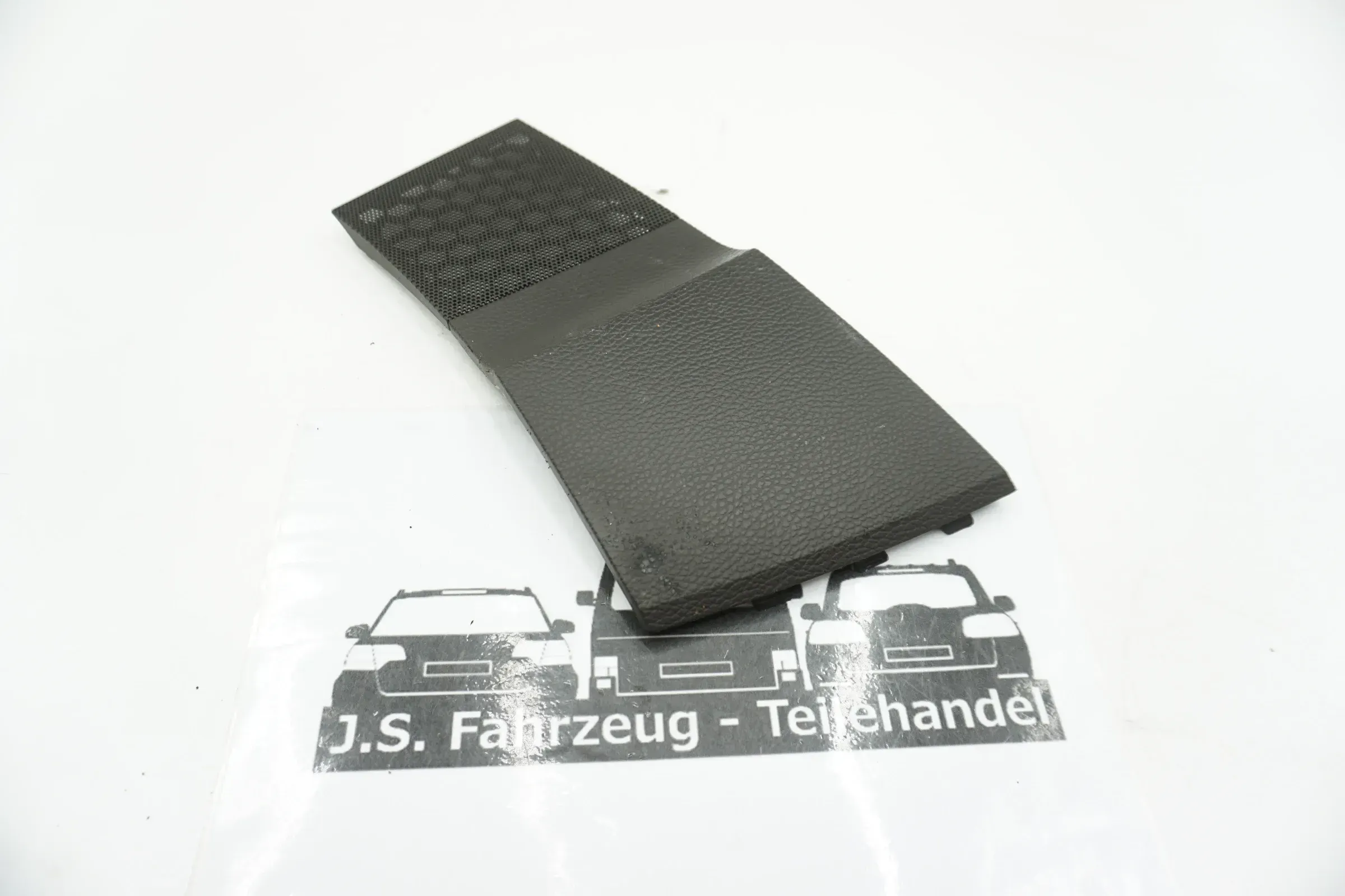 VW T5 Multivan Abdeckung Lautsprecher vorne rechts Verkleidung Blende 7H5857228 - Bild 1