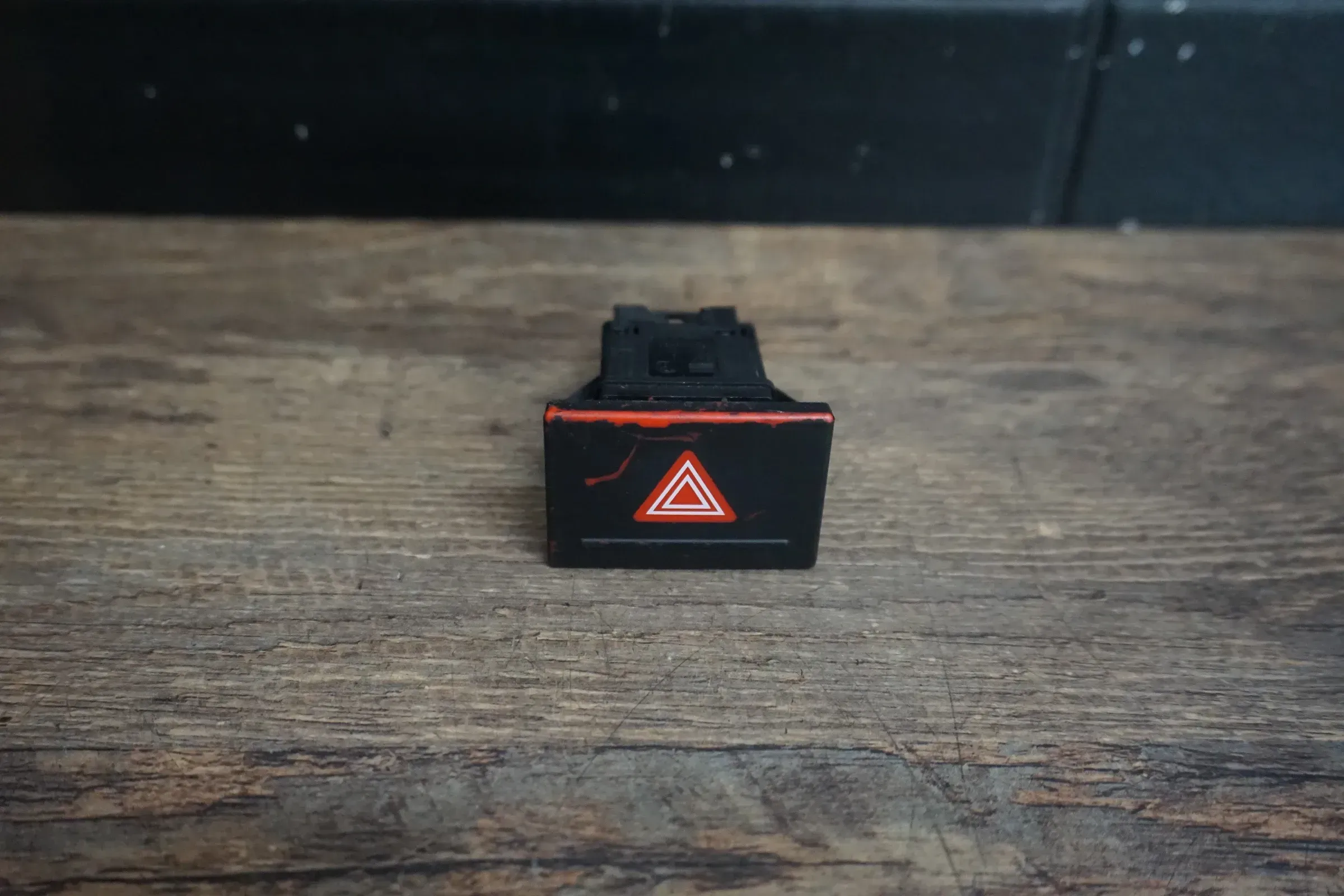 VW Touareg 7L Warnblinkschalter Warnblinklicht 7L6953235A switch warning lights - Bild 1
