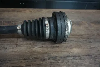 Original VW T5 T6 Antriebswelle Gelenkwelle links 7E0407271N - Bild 3