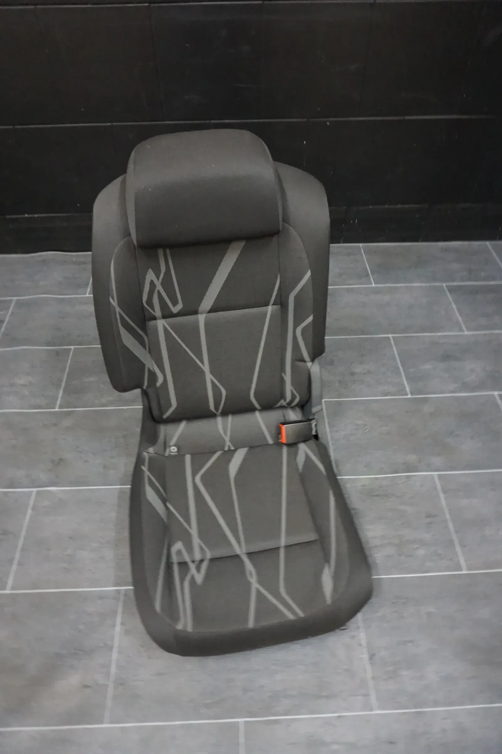 Sitz hinten links Stoff Rücksitz Skoda Roomster 5J grau anthrazit - Bild 1