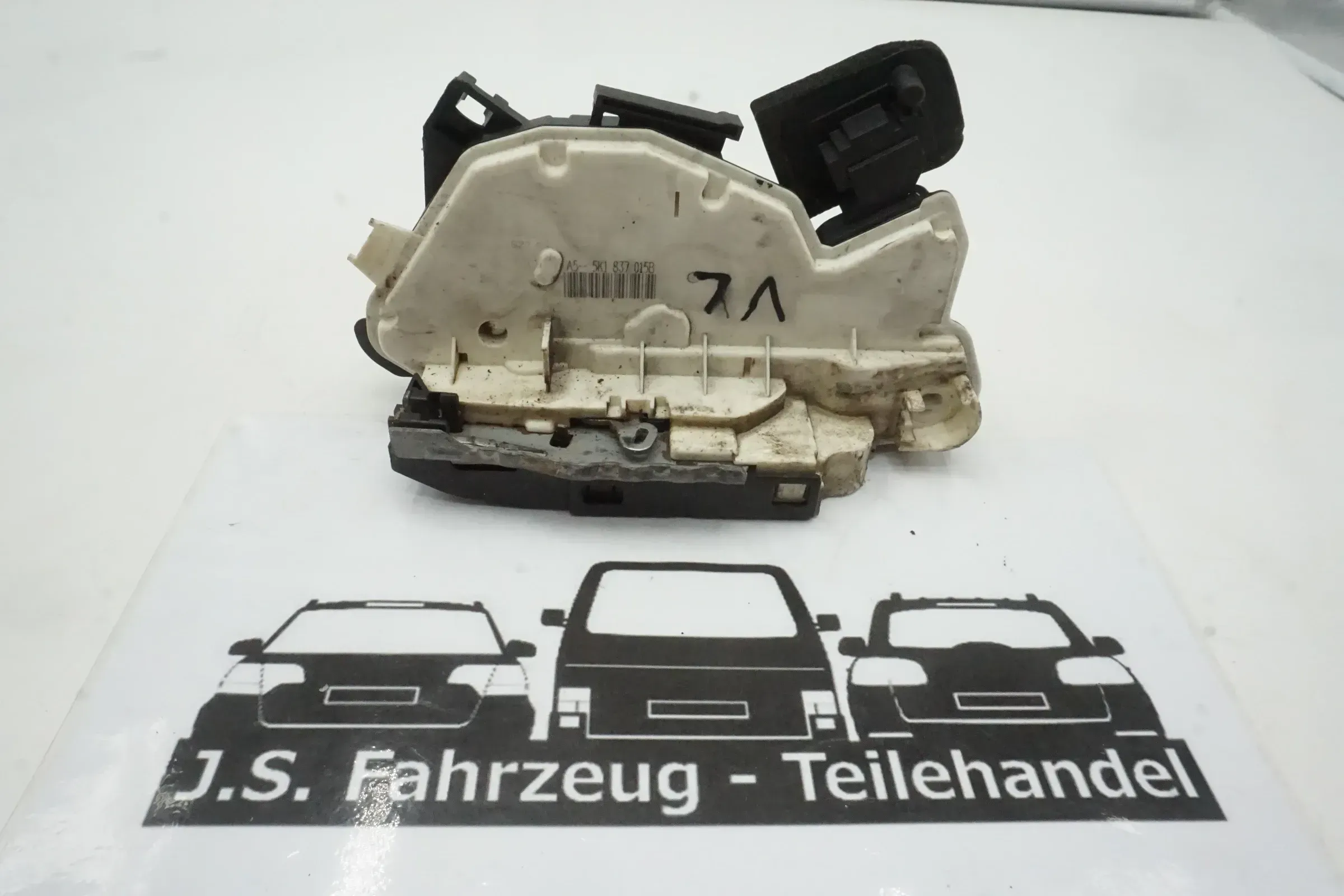 VW Polo Golf Jetta Türschloss Schloss 5K1837015B VORNE LINKS - Bild 1