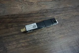 Audi A6 4G C7 Avant Heckklappe Antennenverstärker links unten 4G9035225A - Bild 1