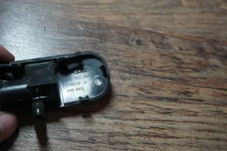 Audi A6 4G Spritzdüse vorne links Wischwasserdüse Düse beheizbar 4G0955987 - Bild 2
