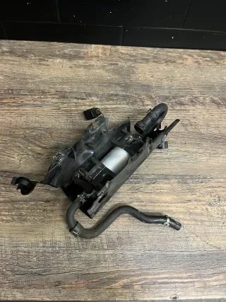 VW T5 / 2,0TDI 180PS / HALTER KRAFTSTOFFPUMPE DIESEL PUMPE / 7E0127223 - Bild 2