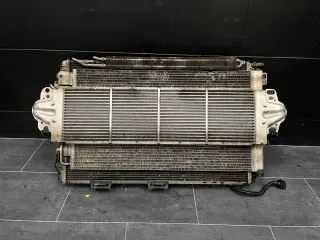 VW T5 Multivan 2.5TDI 174PS Kühlerpaket Frontmaske Wasserkühler 7H0121201DA - Bild 1