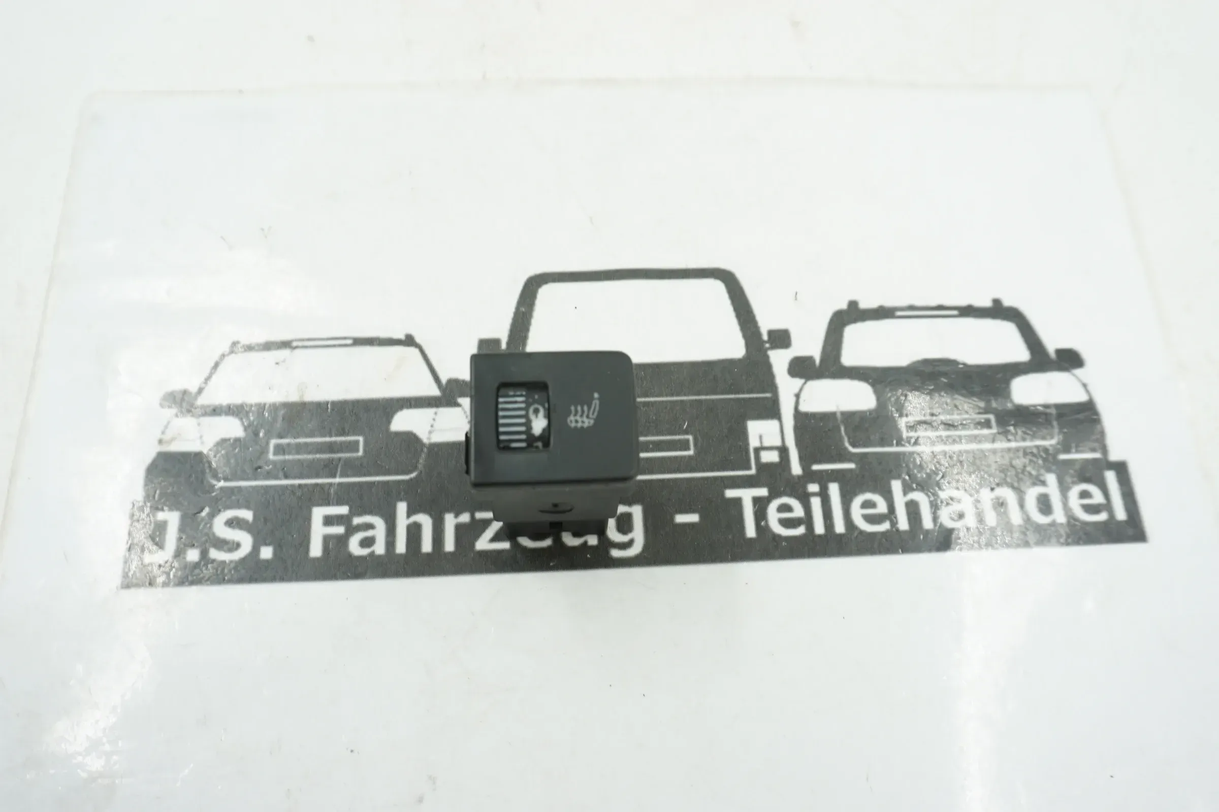 ORIGINAL Schalter Sitzheizung Heizung 7H5963563 VW T5 Multivan - Bild 1