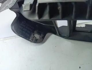 VW Touran Halter Stoßstange 1T0807184A VORNE RECHTS - Bild 3