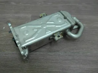 Orig. VW Audi Seat Skoda Abgasrückführung Kühler AGR 03L131512CF - Bild 1
