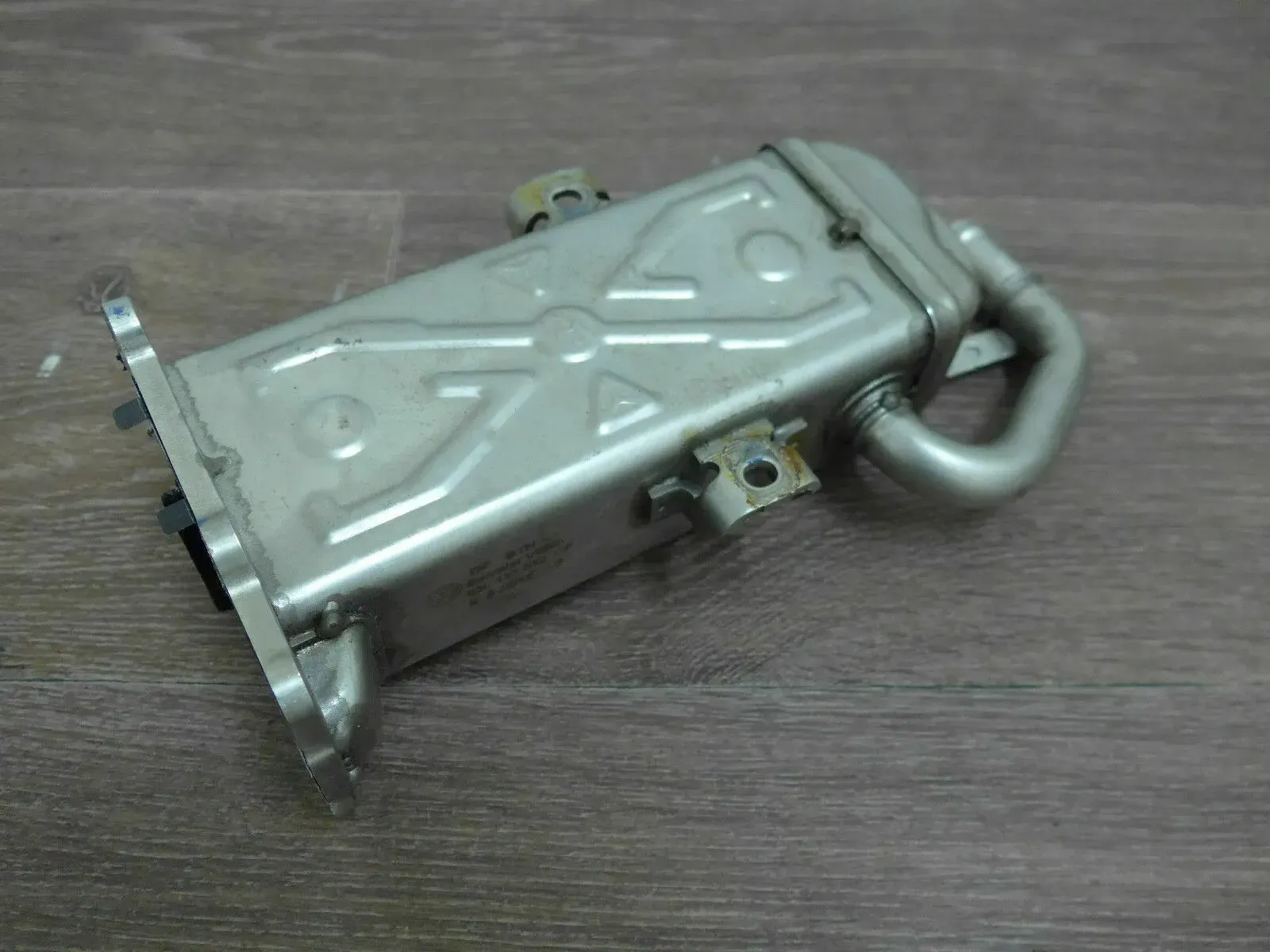 Orig. VW Audi Seat Skoda Abgasrückführung Kühler AGR 03L131512CF - Bild 1