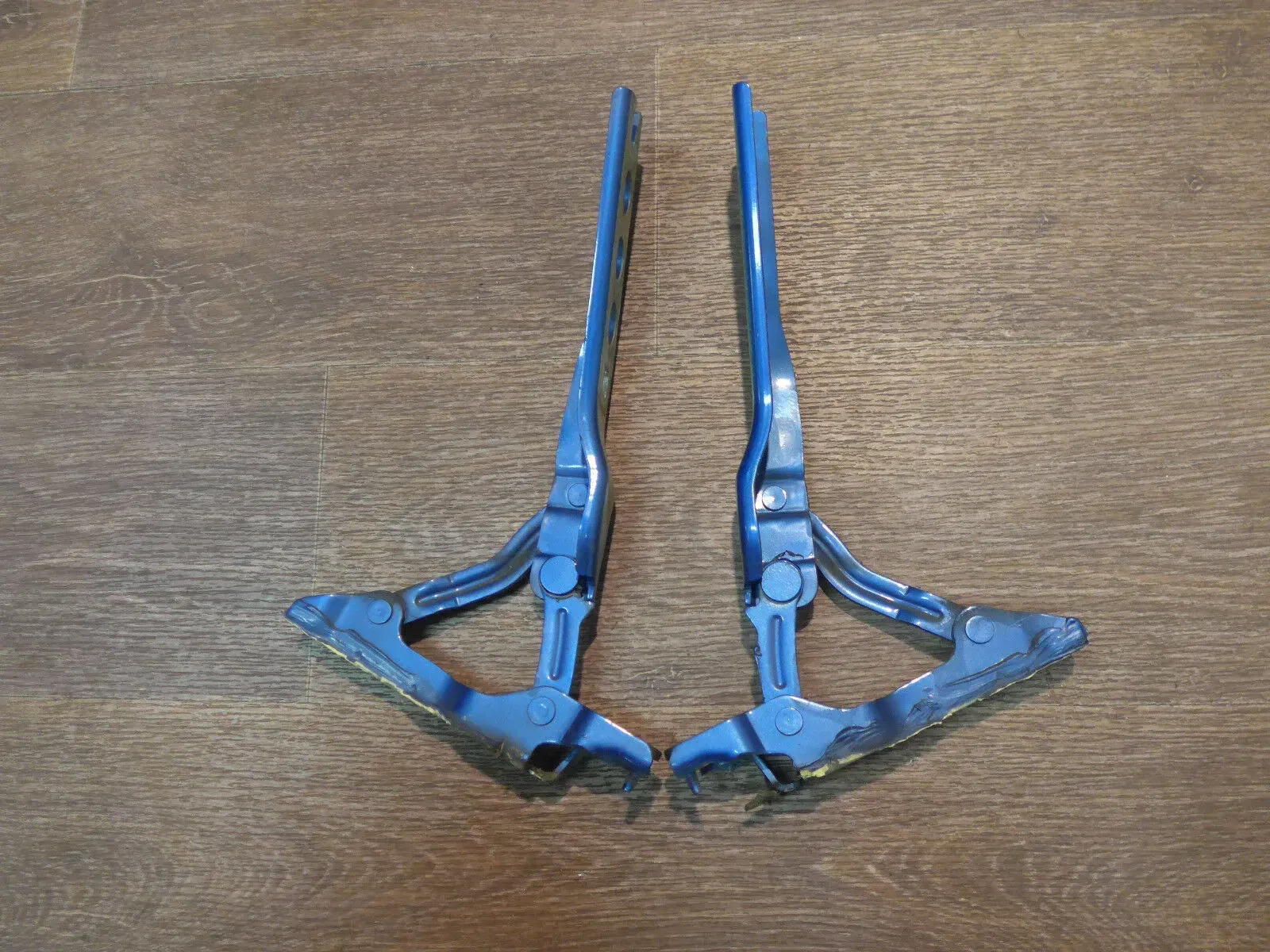 Scharnier Motorhaube Haubenscharnier LINKS Rechts SKODA OCTAVIA II - Bild 1